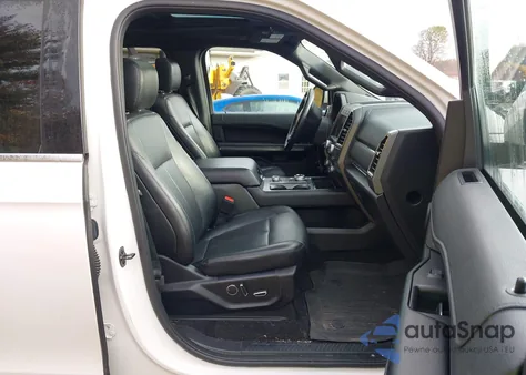 2018 Ford Expedition Xlt z USA, uszkodzony, nr VIN 1FMJU1JT2JEA63074